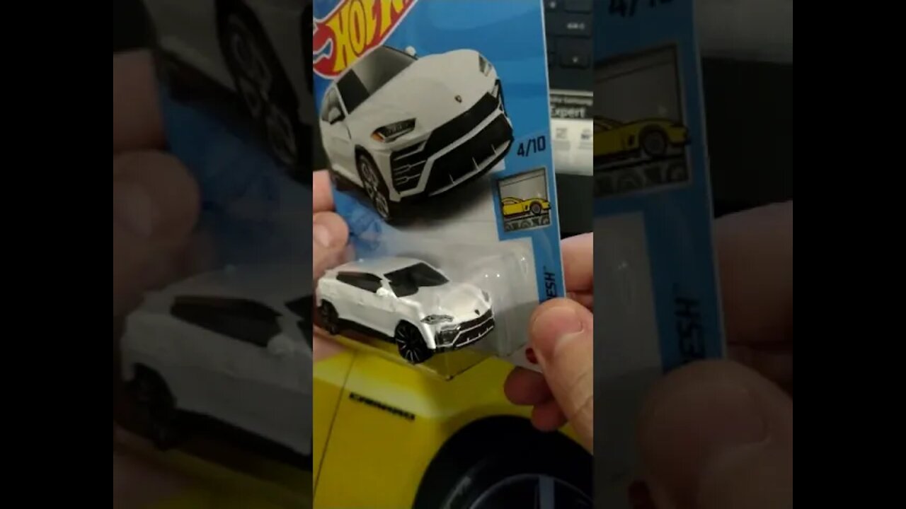 Hot Wheels Lamborghini urus #shorts