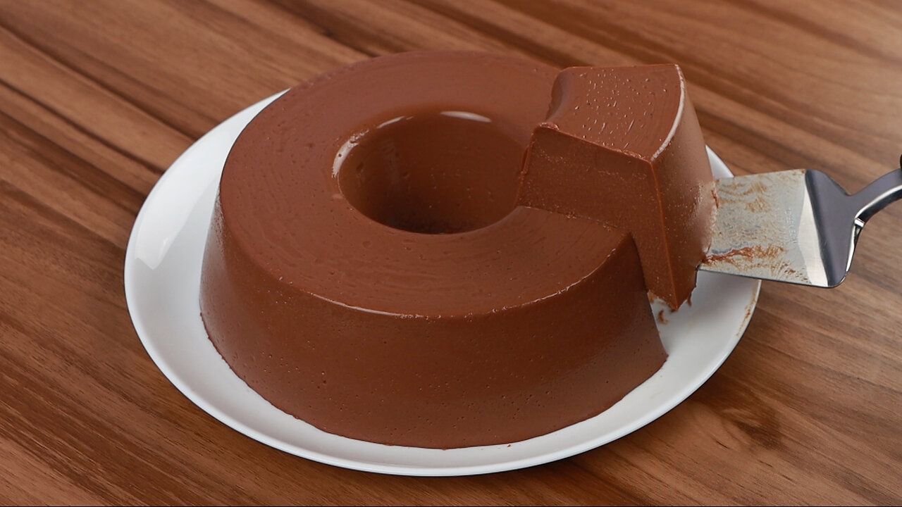 The easiest and most delicious chocolate dessert I've ever made!
