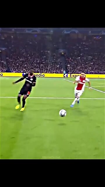 Humiliating Skills in soccer (short video)