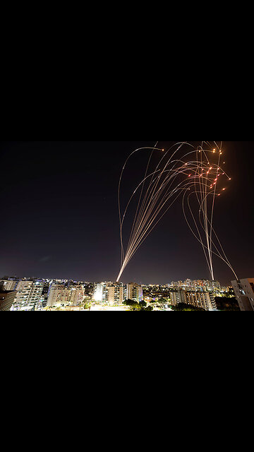 Palestinos ya estan penetrando con cohetes en Ashkelon la cupula de hierro israelita