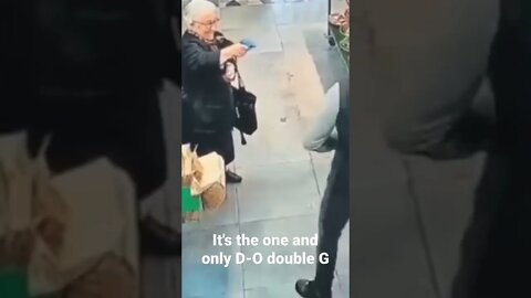 It's the one and only D-O double G...gangster granny edition!