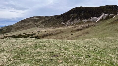 Muilieputchie - Allermuir Hill - Byreside Hill - Cairketton - Cairketton Crags - Hillend Hill loop