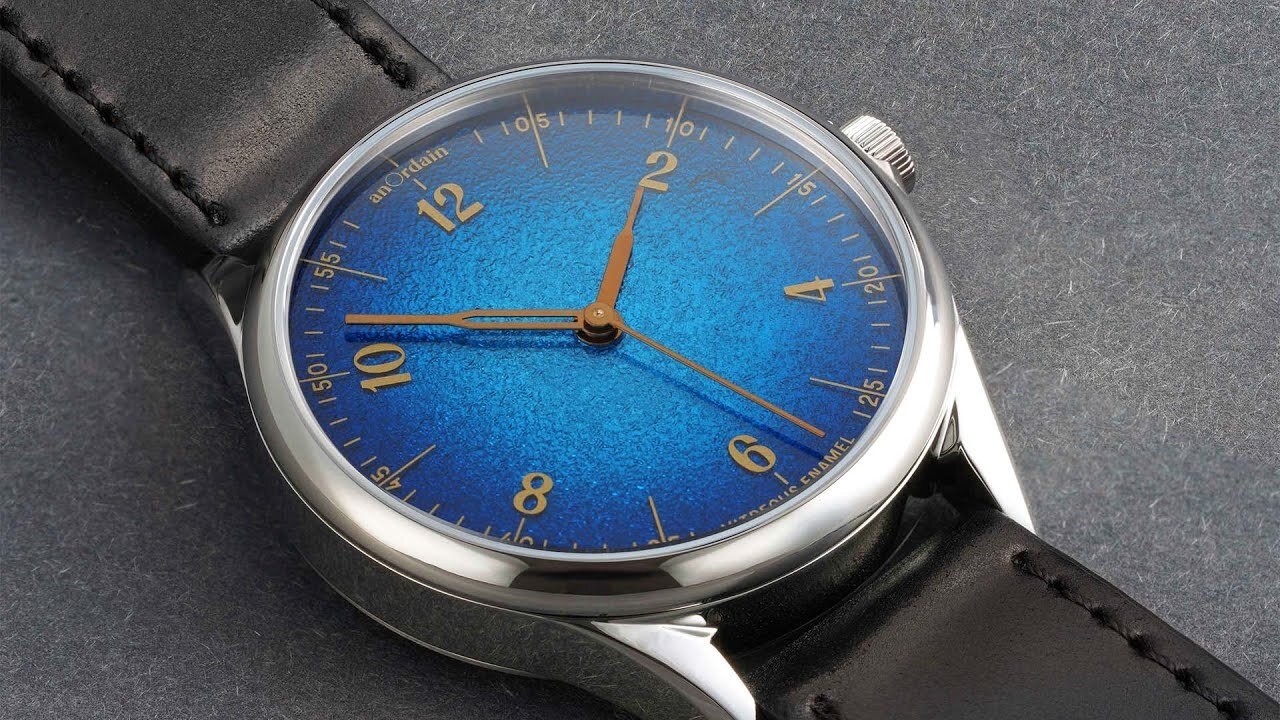 Best 5 Minimalist Watches For Men To Buy 2023