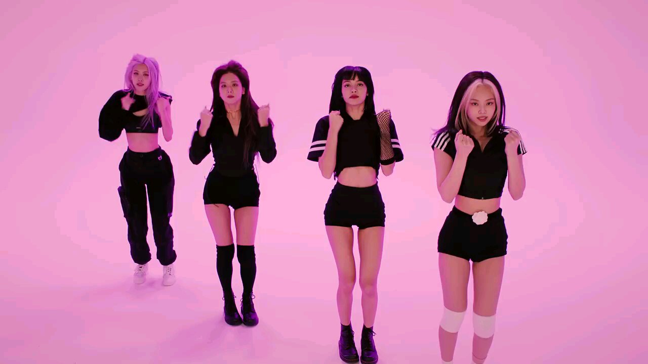 BLACK PINK -HOW YOU LIKE THAT