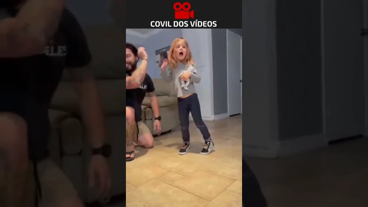 ✅garotinha comemora depois de arrancar o dente #shorts
