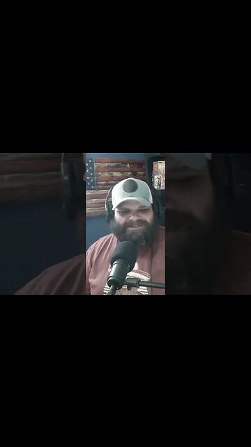 Spooky Dad Jokes…🤣🤣🤣 #comedy #comedychannel #makeyoulaugh #funny #comedyshow #podcast #dadjokes