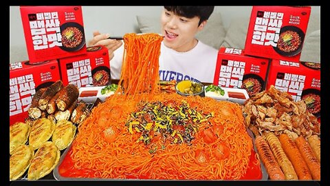 ASMR MUKBANG FIRE Noodle, fried dumplings, sausaege, Daechang Intestines recipe ! eating