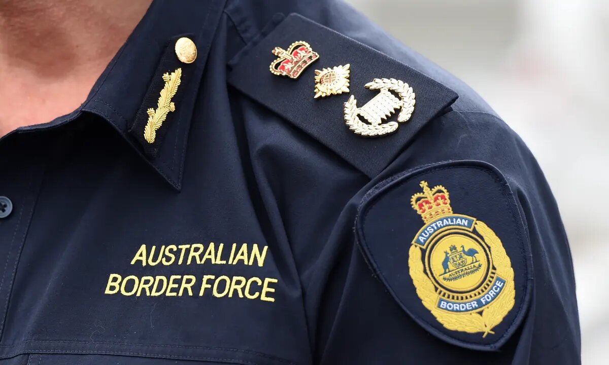 Counterfeit Passport | Border Security: Australia's Front Line | Counterfeit Passport