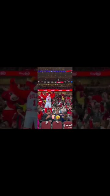 Chicago Bulls Popcorn Birthday Party for @Benny the Bull