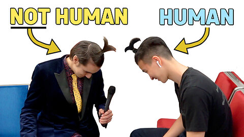 ALIEN & CHINESE Man Rub Hair on SUBWAY