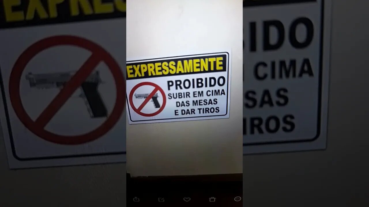 Não pode subir nas mesas e...