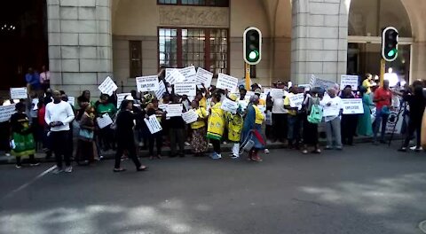 ANC protest outside provincial legislature at Zille's Sopa (U7T)