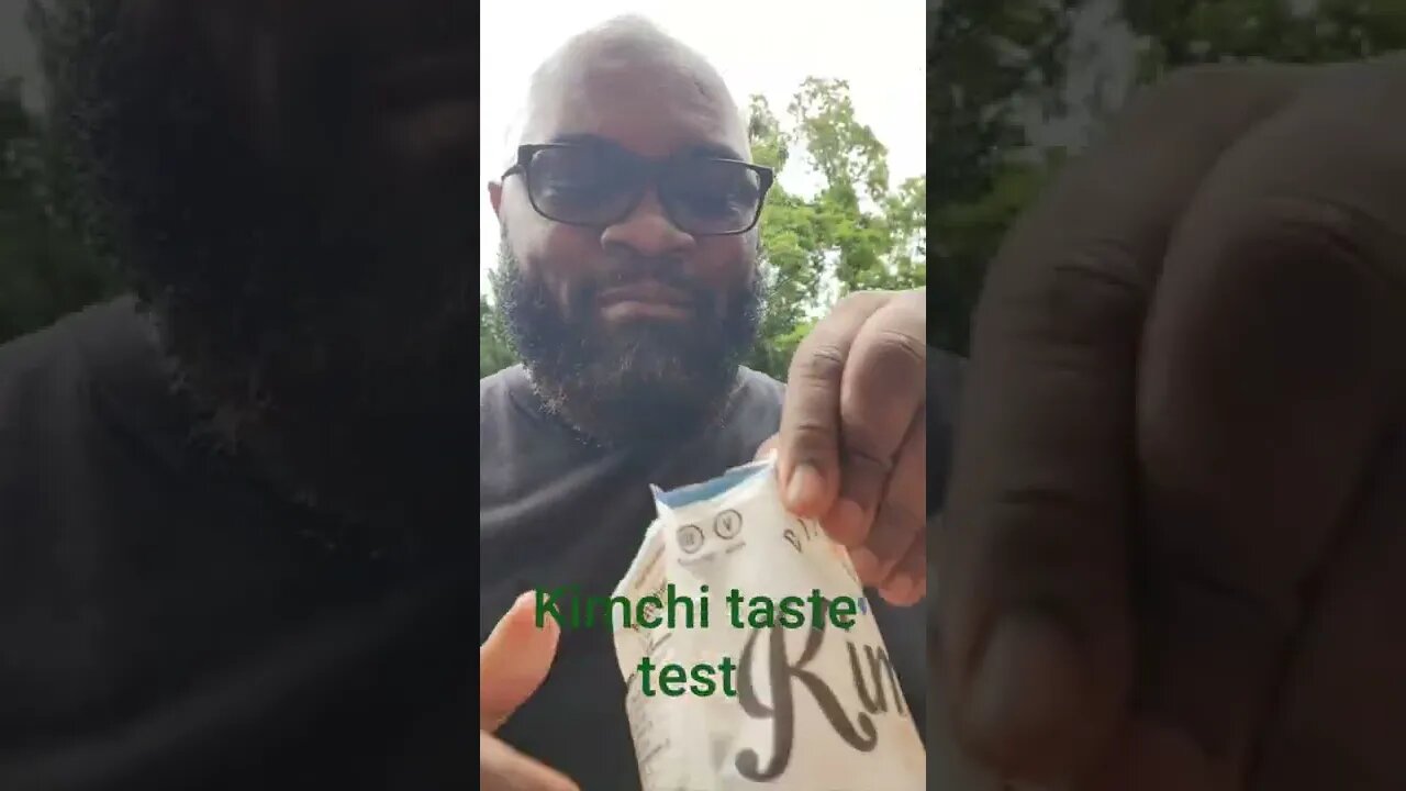 Kimchi taste test0