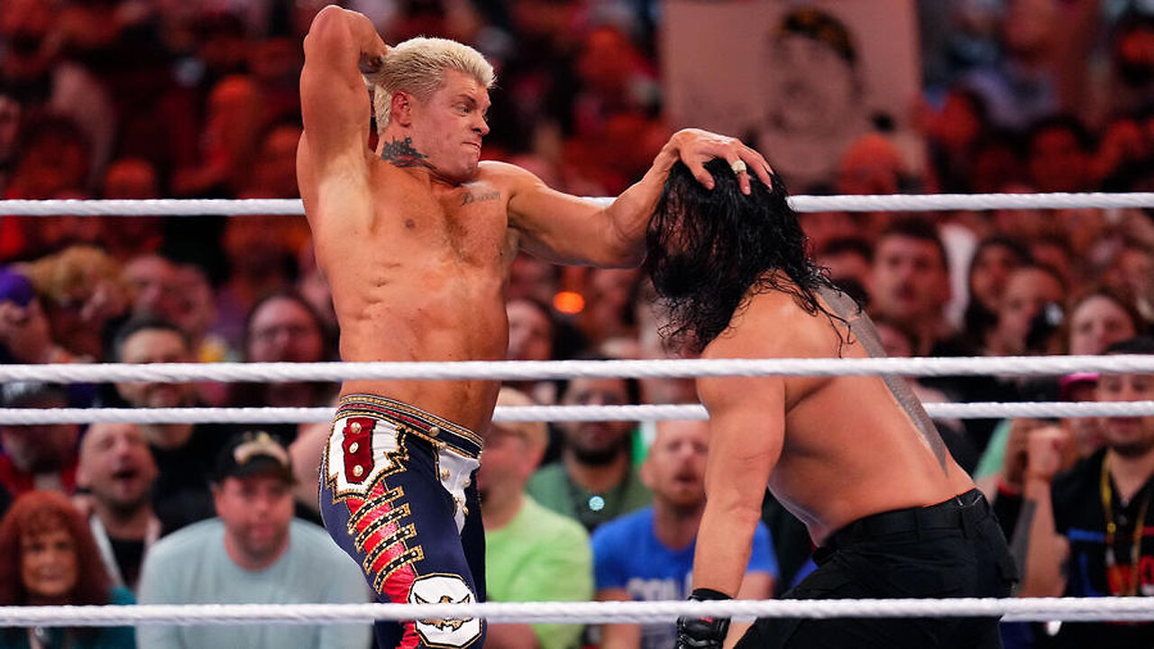 Roman Reigns vs. Cody Rhodes - WWE Universal Championship Match: WrestleMania 39 Sunday Highlights