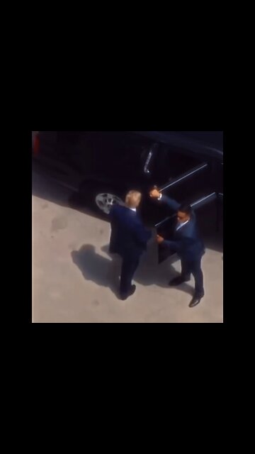 TRUMP❤️🇺🇸🛫ALWAYS ON THE MOVE AGAIN🇺🇸TRUMP ON THE GO AGAIN💙🇺🇸🛬🕺🪩⭐️