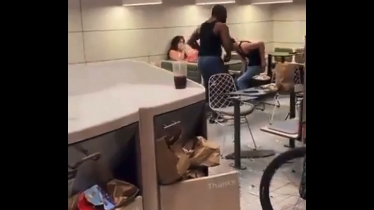 He takes out a hatchet In McDonalds (Fight Compilation)