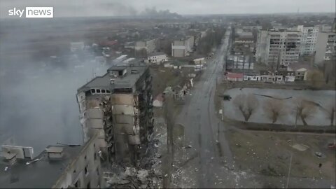 Ukraine invasion Drone footage shows devastation in Borodyanka, devastação vista por drone