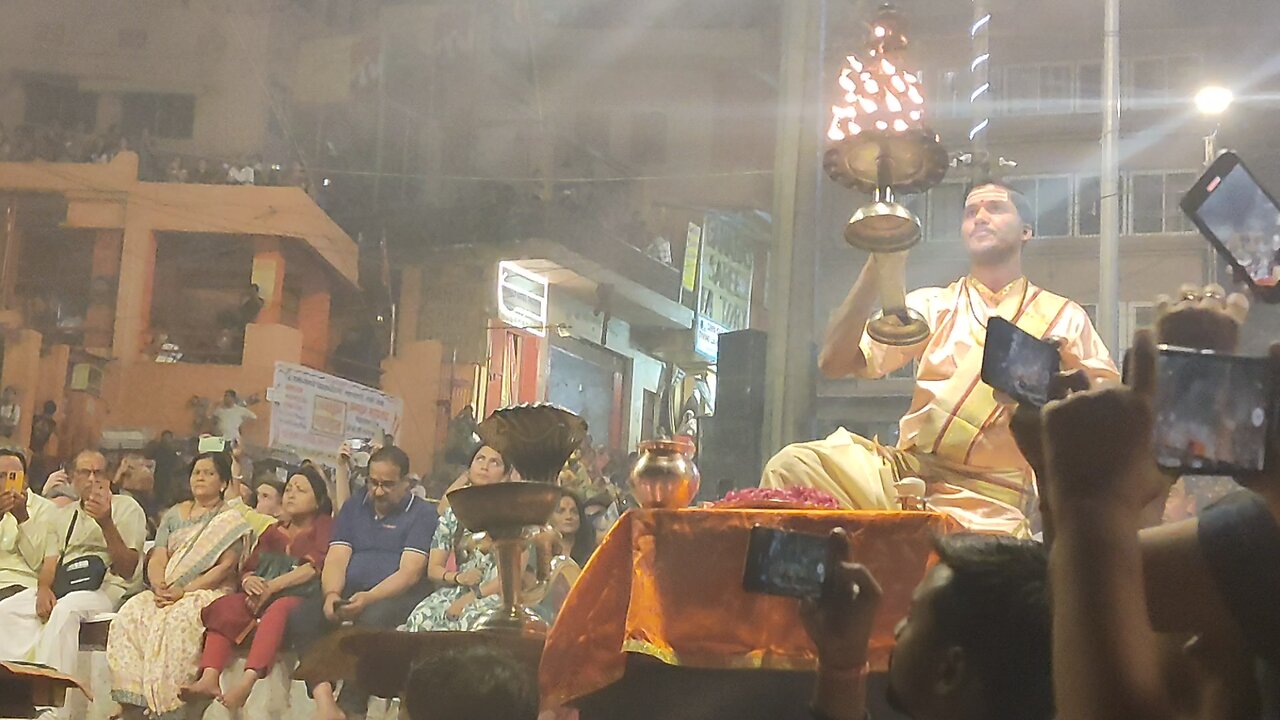 Sandhya Arti Dashashwamedh ghat in Varanasi