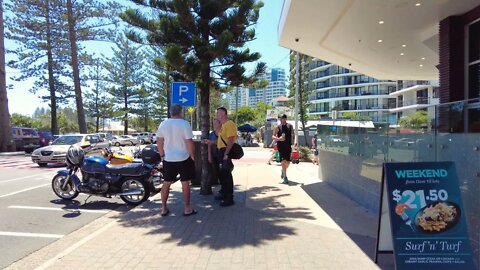Walking in Coolangatta | Gold Coast - Australia