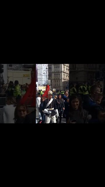 make way #thekingsguard