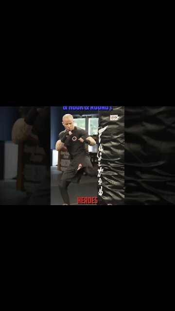 Heroes Training Center | Kickboxing & MMA "How To Double Up" Hook & Hook & Hook & Round 1 | #Shorts