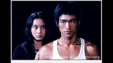 Cross kick Studio Films Bruce Lee Way of The Dragon