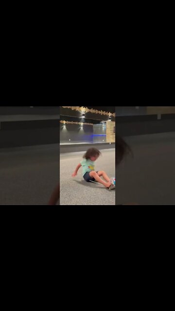 Balloon pop! #shorts by #tinyjuniorpeanut at #activatestudio