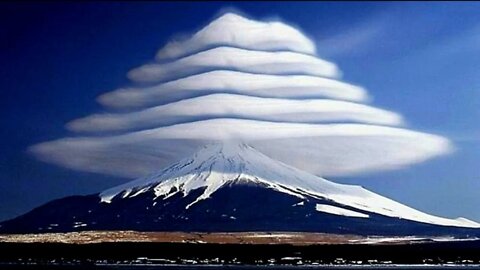 LENTICULAR CLOUD!