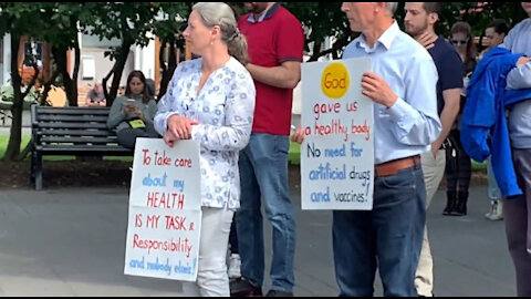 Iceland, Reykjavik: Protest against vaccinations and COVID control measures