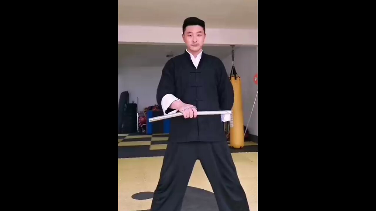 Nunchaku skills Playing Badminton - #martialart, #entertaiment, #skills