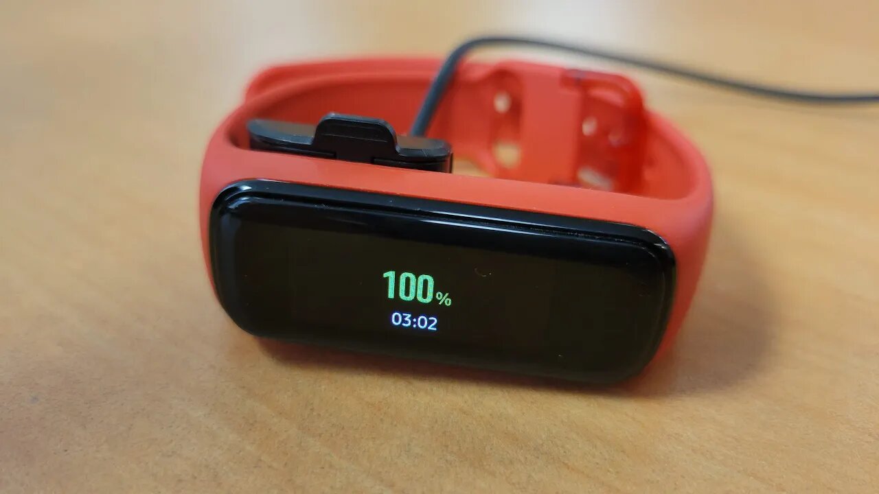 Galaxy Fit2 Unboxing & Thoughts… (Draft 1 with the incorrect Outro)