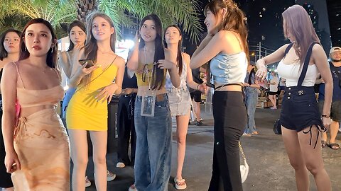 [4k] Thailand Night Market Scenes So Many Gorgeous Ladies!