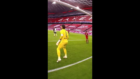 Yann Sommer vs FC Bayern no goal chance (short video)