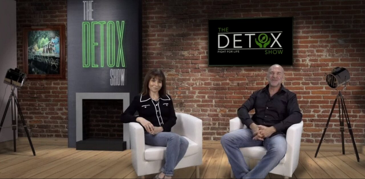 THE DETOX SHOW WITH LEE DAWSON