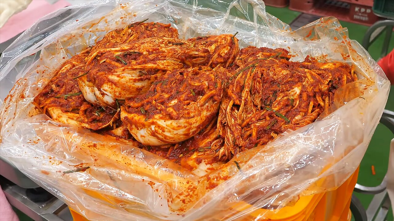 Mass Production Of Various Korean Kimchi