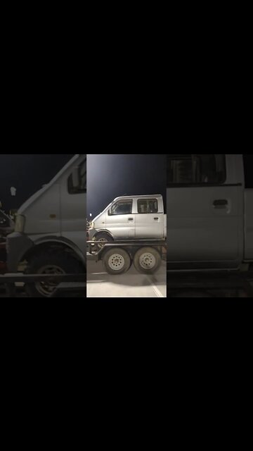 smallest littliest truck I've ever seen and it runs too