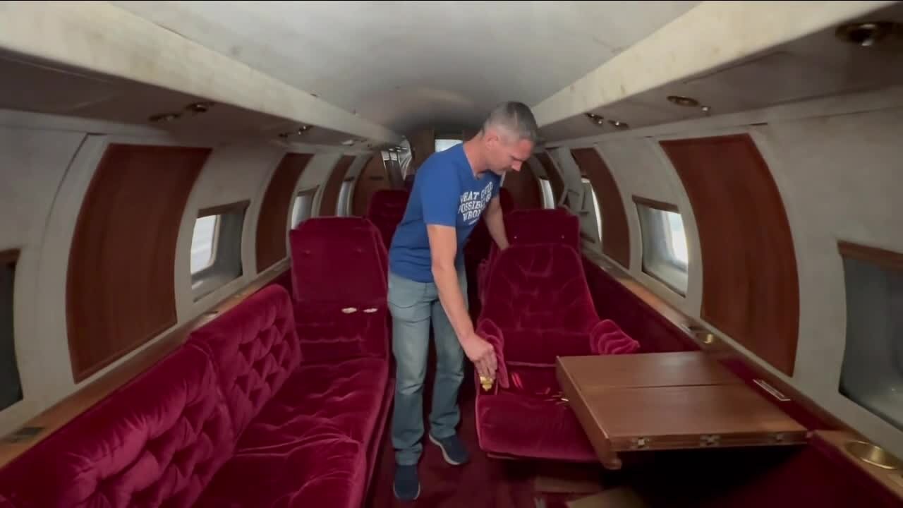 Plant City man buys private jet once owned by Elvis Presley