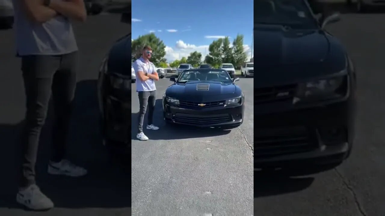 Which one would you take? #ford Mustang or #chevrolet Camaro? Tell me in the comments!
