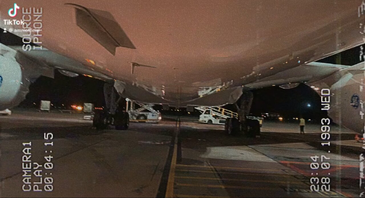 Beautiful sight under a B787 ARN Sweden