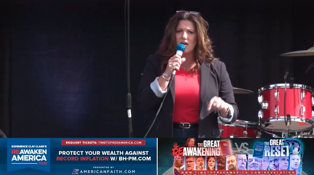 Christie Hutcherson | “Children Are Being Murdered For Their Organs Over The Border In Warehouses.”