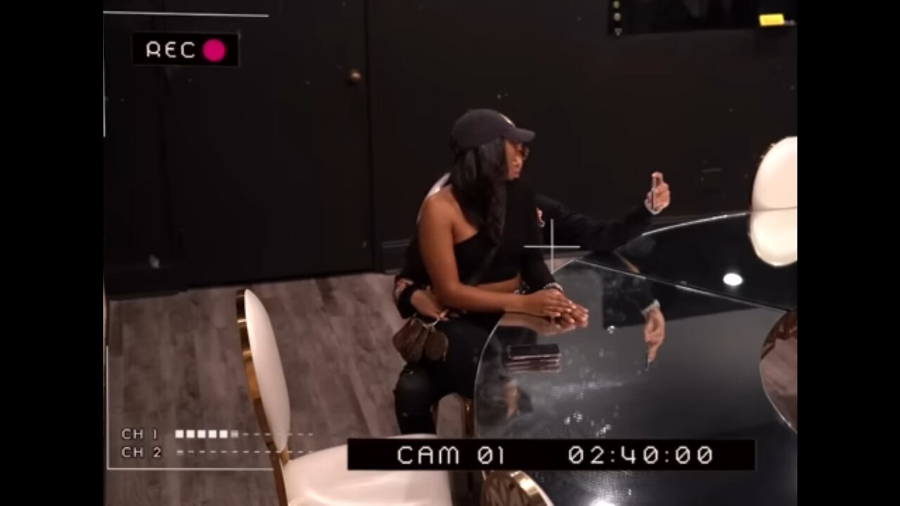 LET HER BE A CLOUT CHASER AND LET HER GO