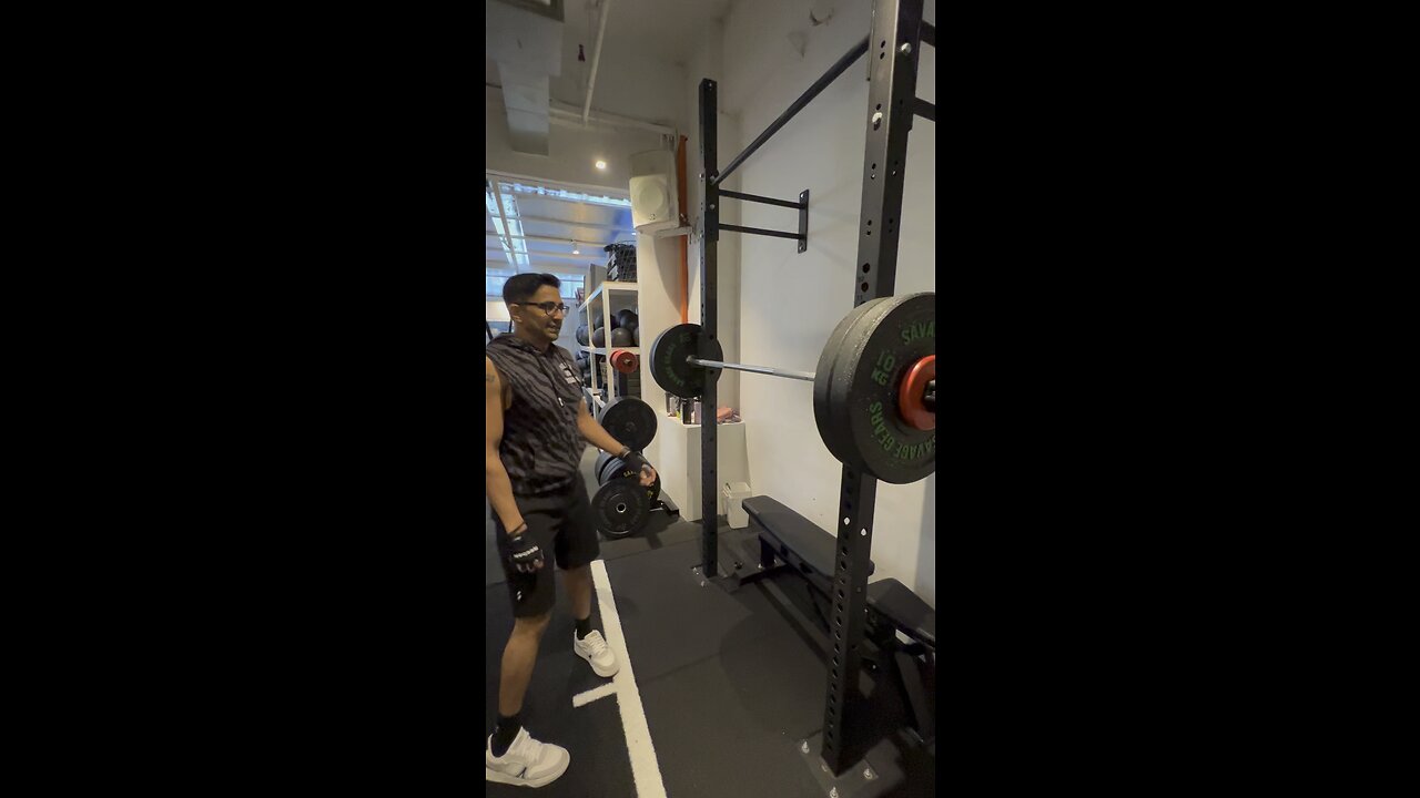 EPIC FAIL!!! 65 Kg Back Squat (100 % of body weight)