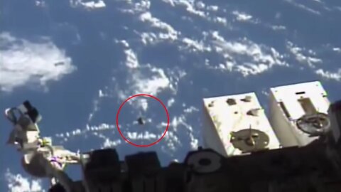 NASA ISS Catches UFO On Camera For 22 Min