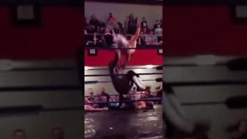 ai amor vamos brincar de lutinha #shorts