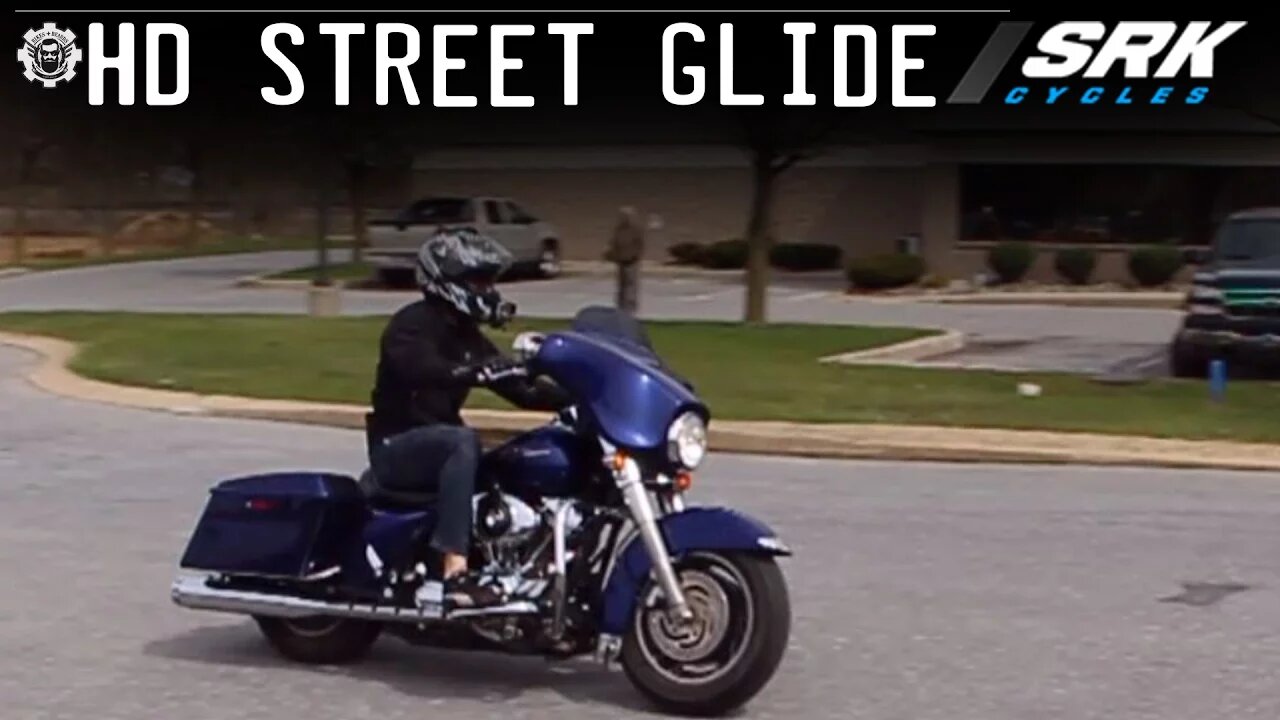 Harley Davidson Street Glide CVO MOTOR Test Drive