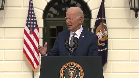 Biden Opens Turkey Pardon Ceremony By Saying Turkeys "Can Actually Sang Birthday To Me"