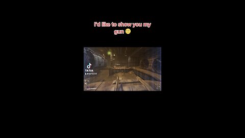 I’d like to show you my gun 🌝