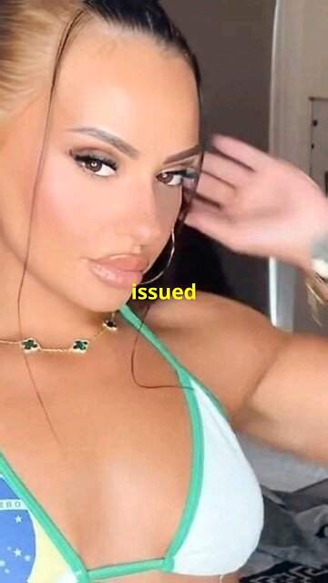 HMP Wandsworth Female Prison Officer Caught in 4K