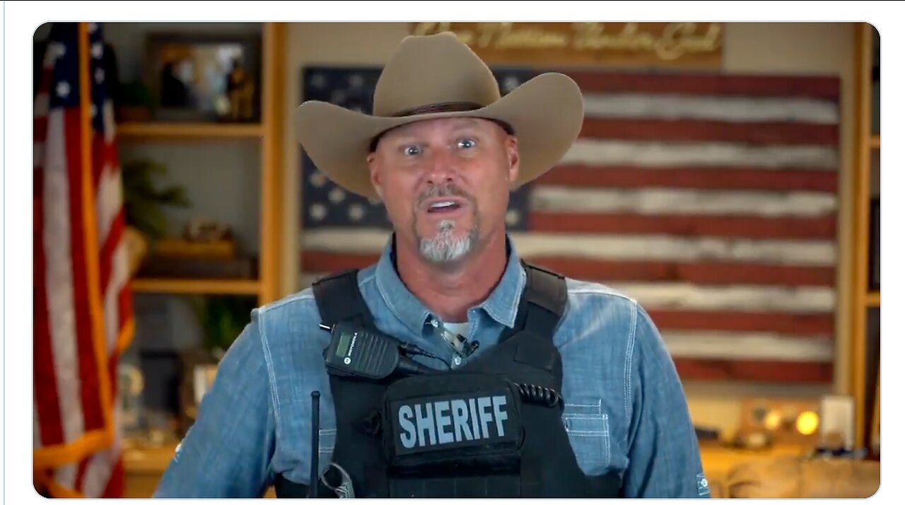 Sheriff Mark Lamb Joins Bradlee Dean LIVE