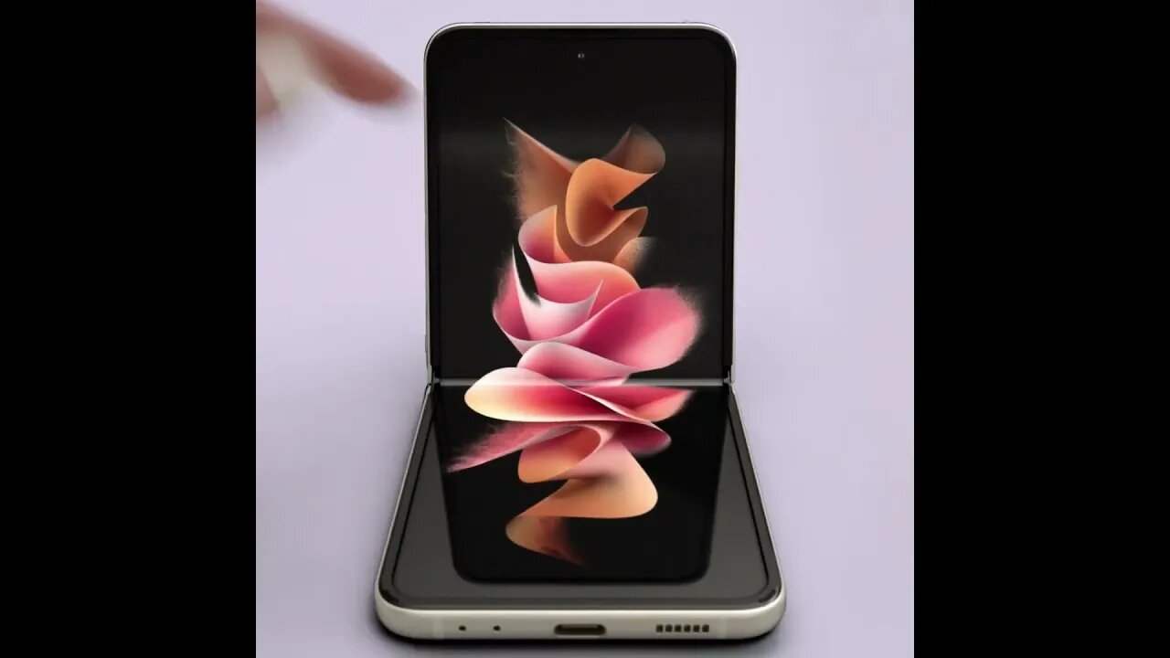 Galaxy Z Flip3 5G Hands free photos with Flex mode | Samsung